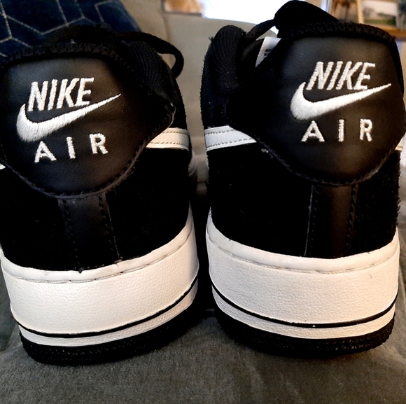 Nike Air Force 1 - Picture 4 of 4